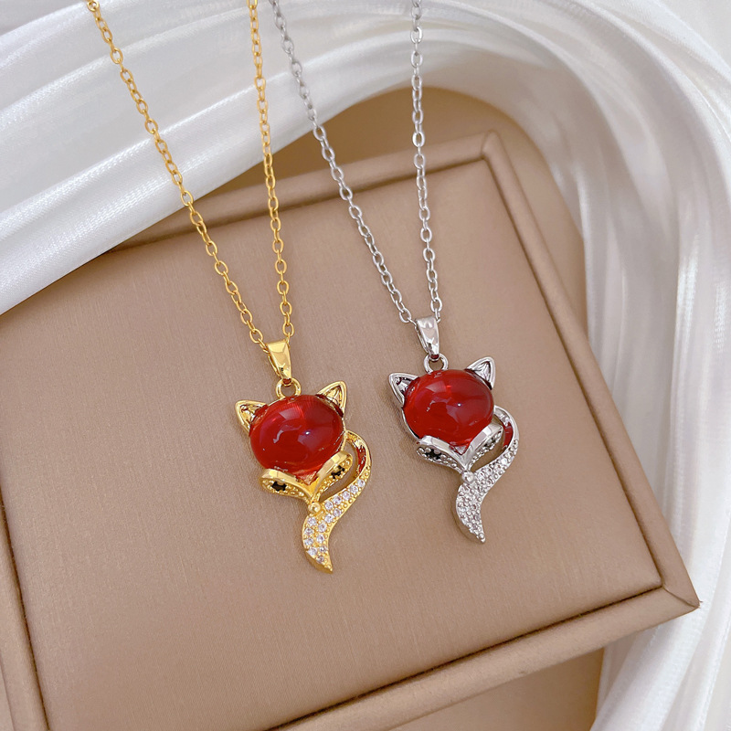 Gepersonaliseerde rode vos ketting met een lichte, luxe uitstraling en een prachtige uitstraling, volledig bezet met diamanten. Veelzijdige ketting voor dames, geschikt voor het sleutelbeen, gemaakt van titaniumstaal._voghion.com