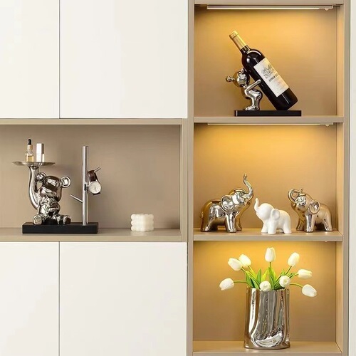 Violent Bear Red Wine Rack Display Cabinet TV Stand Living Room Entrance Dining Cabinet Bokugua Decorative Home Decor Personality