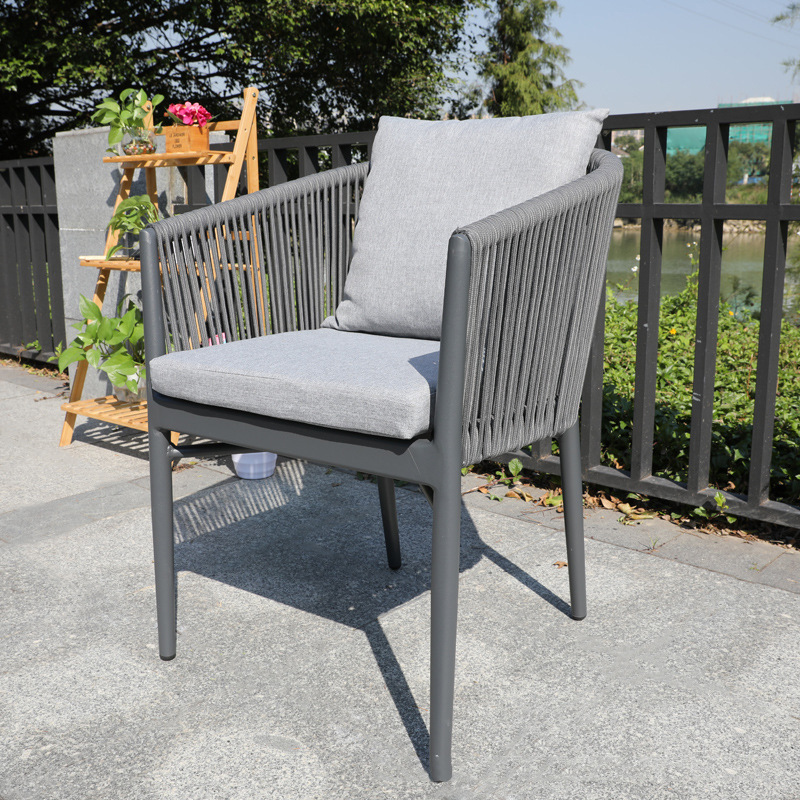 Silla nórdica de ratán para exteriores, conjunto de mesa y sillas de ratán tejido con cuerda de aluminio para ocio al aire libre en balcones, juego de tres o cinco piezas, silla de ratán moderna y minimalista. image 5