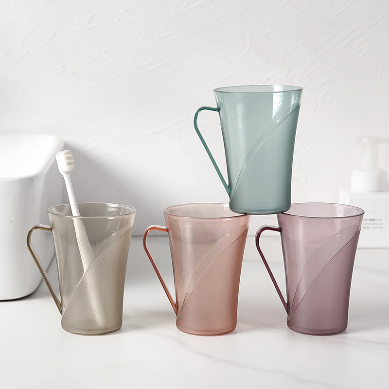 Mixed-color Transparent Mouthwash Cup, Creative Cute, Suitable For Couples, Student Dormitories, And Home Use, Simple_voghion.com