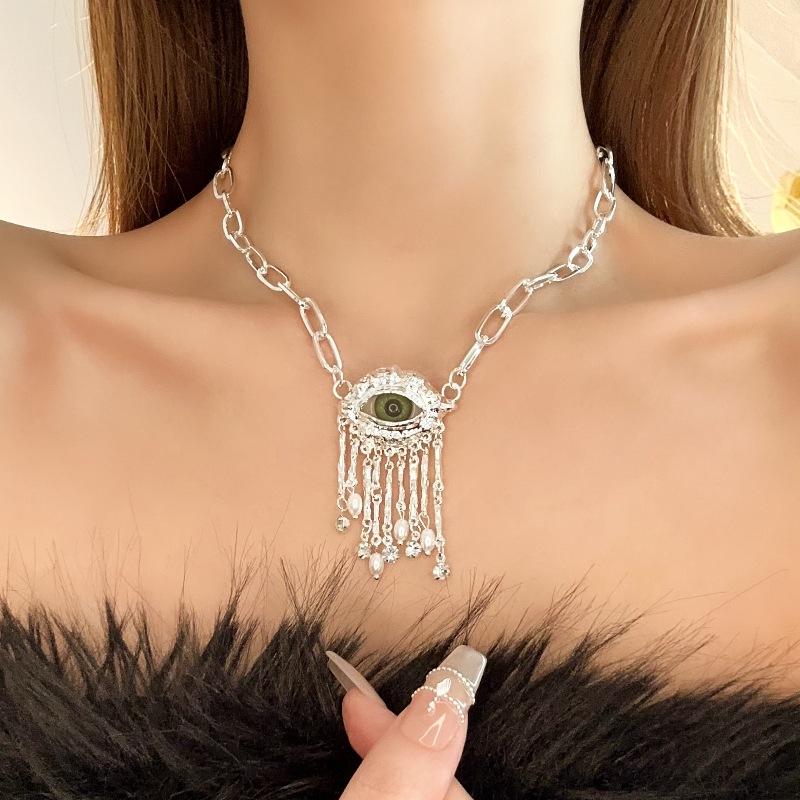 All Seasons Season Vacation Classic Style Solid Color Alloy Paperclip Chain Pendant Necklaces Wholesale