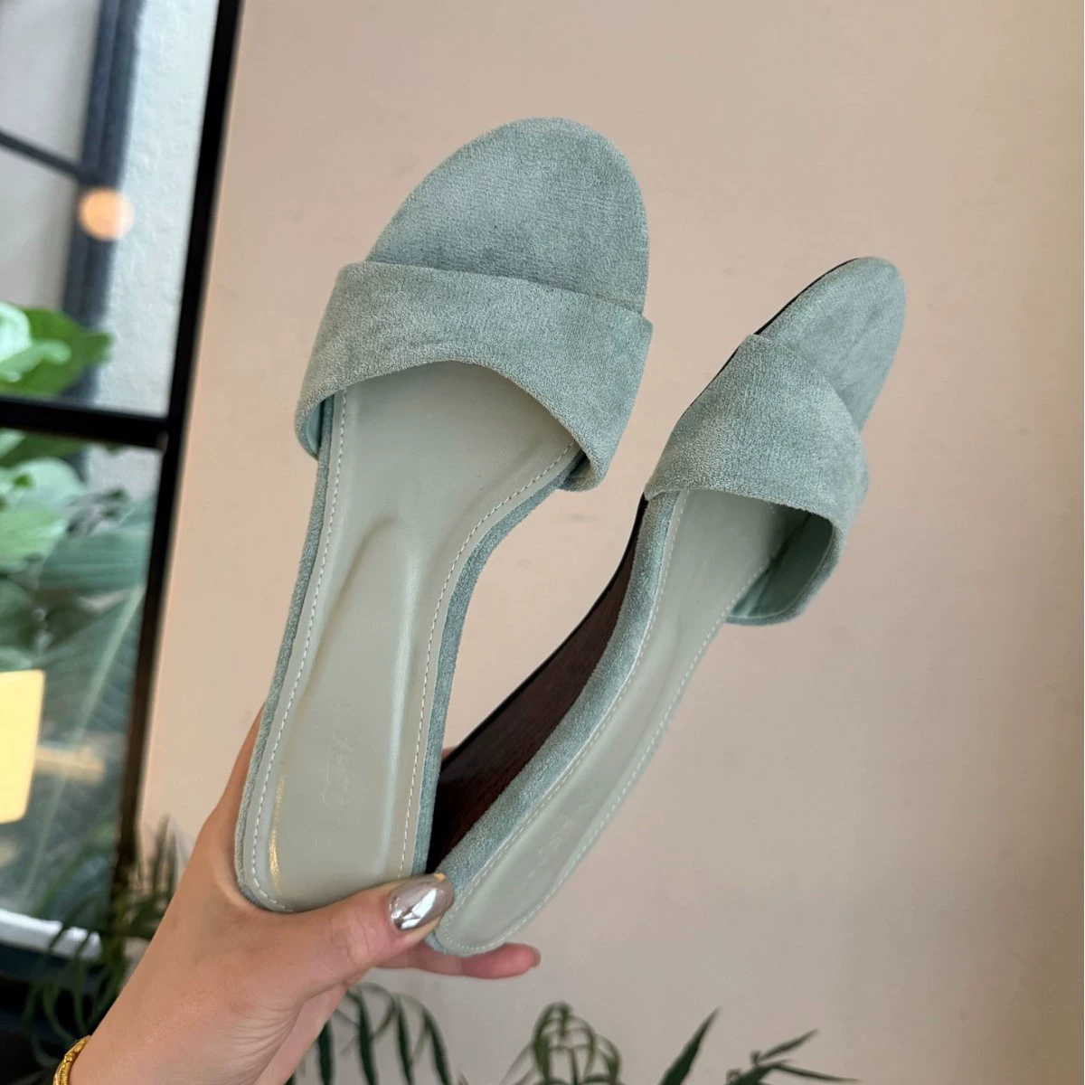 2025 новые летние стильные босоножки на платформе с круглым носком и высокими каблуками, французский стиль, простые сандалии для женщин