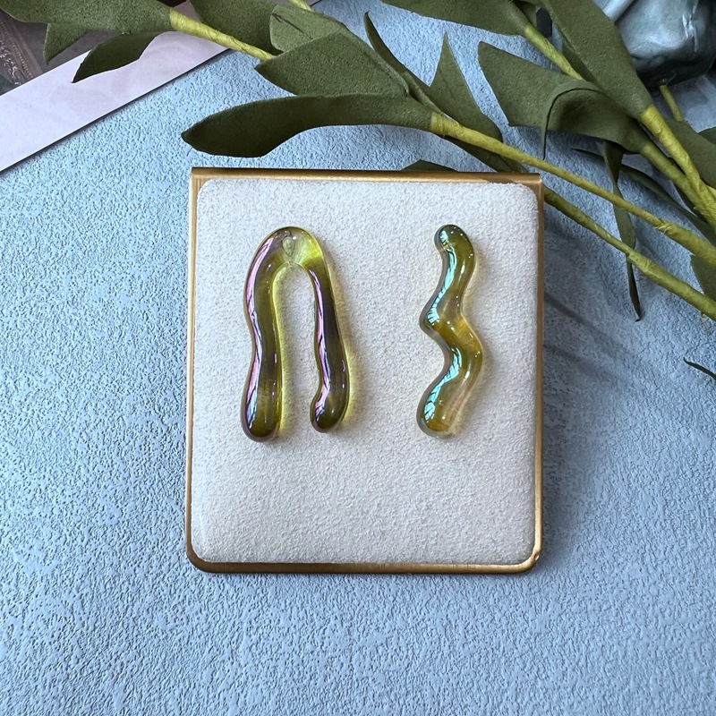5g Weight Ear Studs Classification 1 Pair Quantity Daily Occasion Alloy Material U Shape Pattern Women'S Gender Plating Design Simple Style Style 1 Pair Simple Style U Shape Alloy Plating Women's Ear Studs 2
