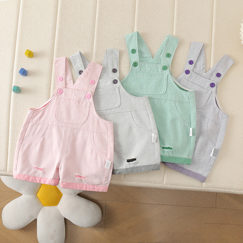 Summer Children's Stylish Fashion Jeans Casual Baby Loose Pants Colorful Denim Strap Shorts Summer Children's Stylish Fashion Jeans Casual Baby Loose Pants Colorful Denim Strap Shorts