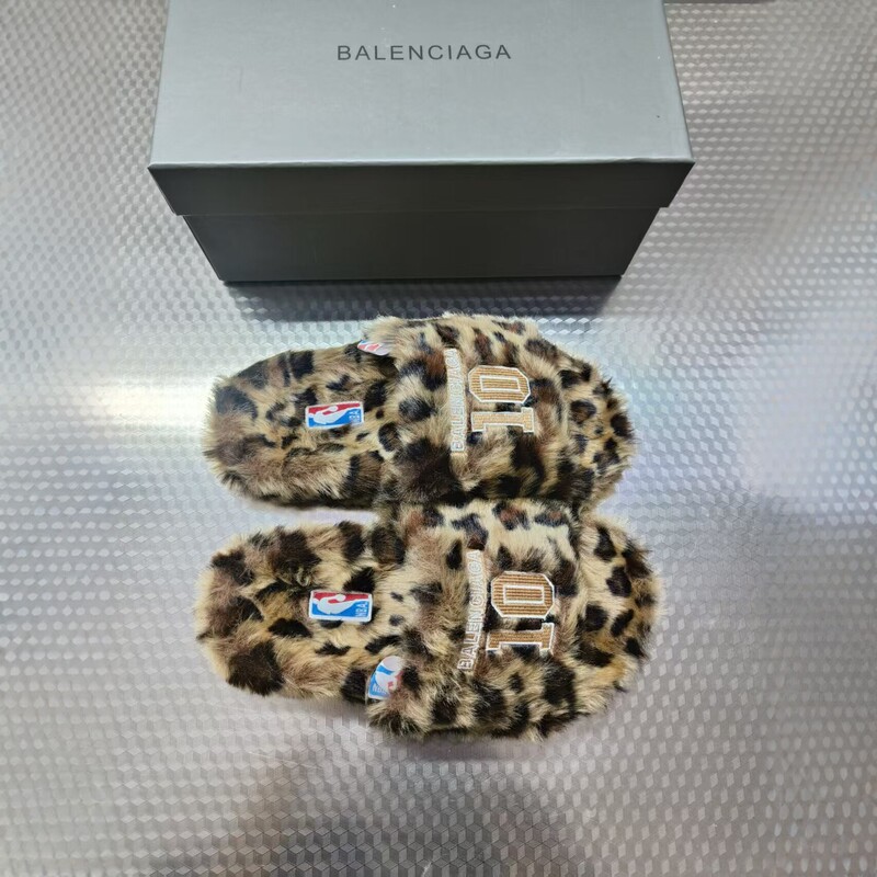 Foreign Trade Brand B NBA Co-branded Women's Outdoor Flat Slippers, Autumn and Winter Thick-soled Lamb Wool Slippers Foreign Trade Brand B NBA Co-branded Women's Outdoor Flat Slippers, Autumn and Winter Thick-soled Lamb Wool Slippers