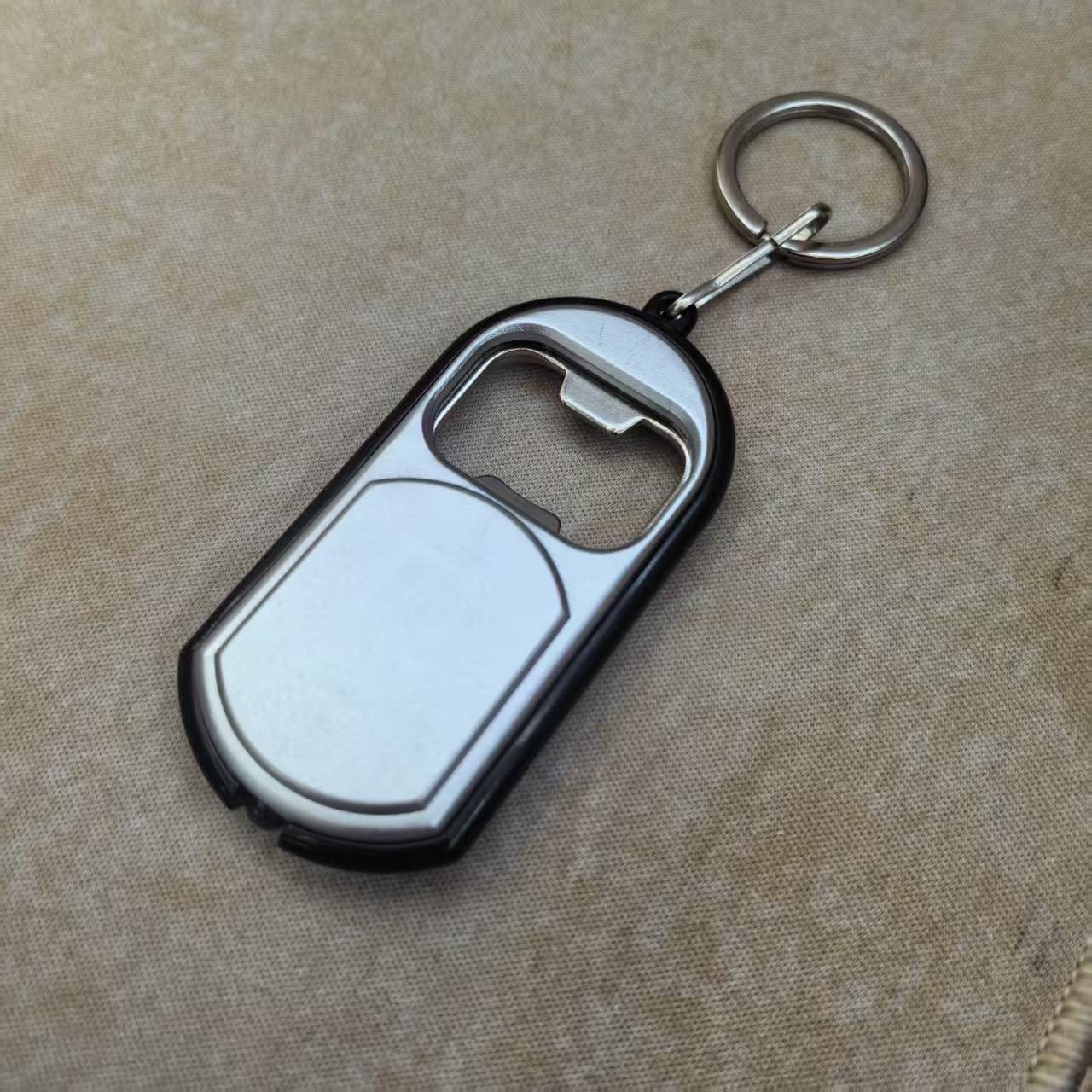 Borde negro (versión de pedido de alta calidad para entrega)