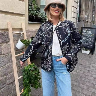 跨境大码欧美冬装女式新款外贸拼布印花棉衣O领长袖口袋短外套女