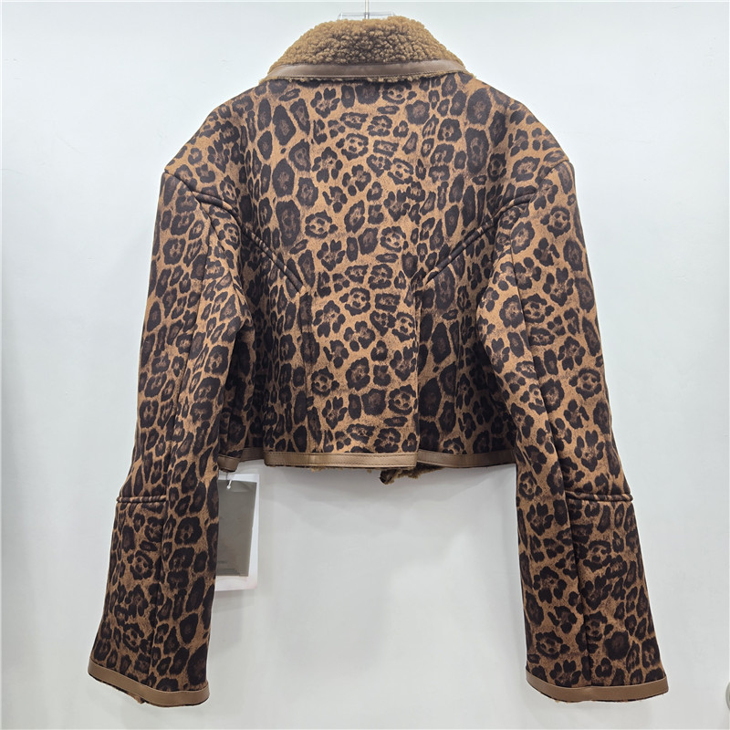 Retro impresión de leopardo para mujeres otoño y invierno 2025 nueva moda coreana irregular chaqueta explosiva universal chaqueta de algodón