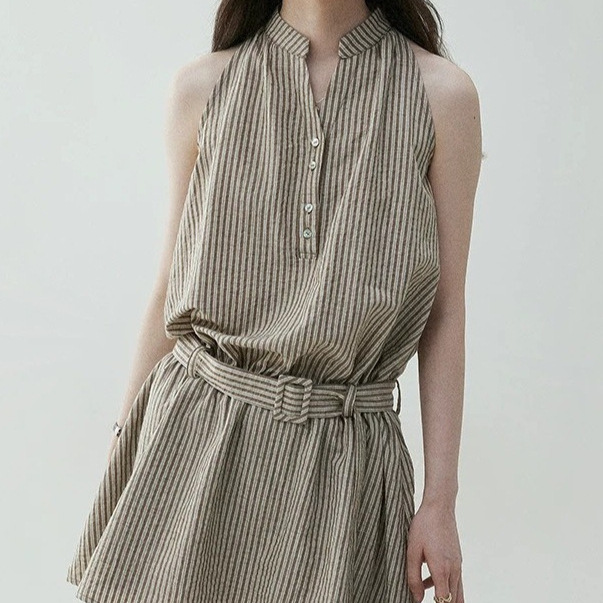 Mustard French-Style Striped Halter Neck Off-Shoulder Belted Short Dress for Women, Summer 25, Color-Blocking Slimming White Moonlight Dress Mustard French-Style Striped Halter Neck Off-Shoulder Belted Short Dress for Women, Summer 25, Color-Blocking Slimming White Moonlight Dress
