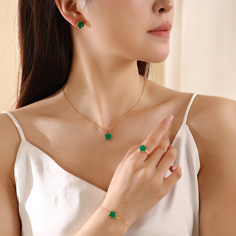 K-Style of the New Five-Leaf Clover Jewelry Set for Women Simple Petal Necklace Five-Leaf Flower Bracelet Ring Earrings 4-Piece Set K-Style of the New Five-Leaf Clover Jewelry Set for Women Simple Petal Necklace Five-Leaf Flower Bracelet Ring Earrings 4-Piece Set