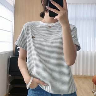 ��ܛ�H�w����С��ײɫ�l�y�@�ݶ���T��Ů�����nϵ�p�g���e����