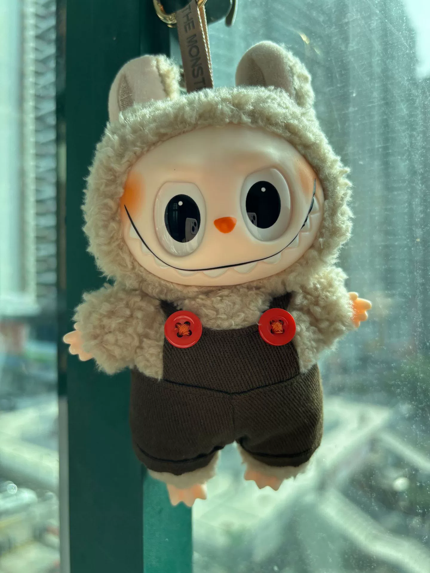 Одежда куклы Только] Labu Bud Doll Clothes Glue Blind Box Pendant Doll Clothes Overalls Macaron 17cmLABUBU
