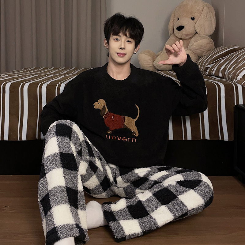 Men's Pajamas Autumn and Winter Half-Velvet Winter Coral Velvet Cartoon Round Neck Teenagers Can Wear Outside Home Clothes Set