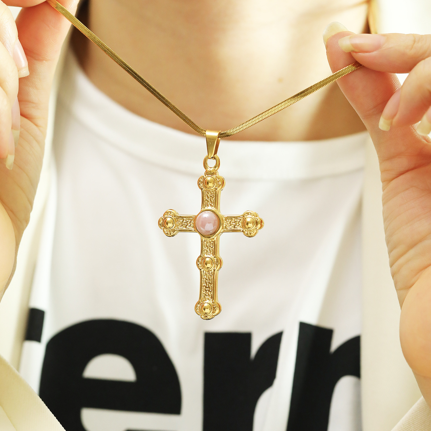 21g Weight Real Gold Plated Plating Material Artificial Gemstones Inlay Material Pendant Necklace Classification 1 Piece Quantity Casual, Daily Occasion 304 Stainless Steel Material Cross Pattern Women's Gender Vintage Style Style Waterproof Non Tarnish, Plating, Inlay Craft Real Gold Plated Cross 304 Stainless Steel Vintage Style Waterproof Non Tarnish Pendant Necklace 4