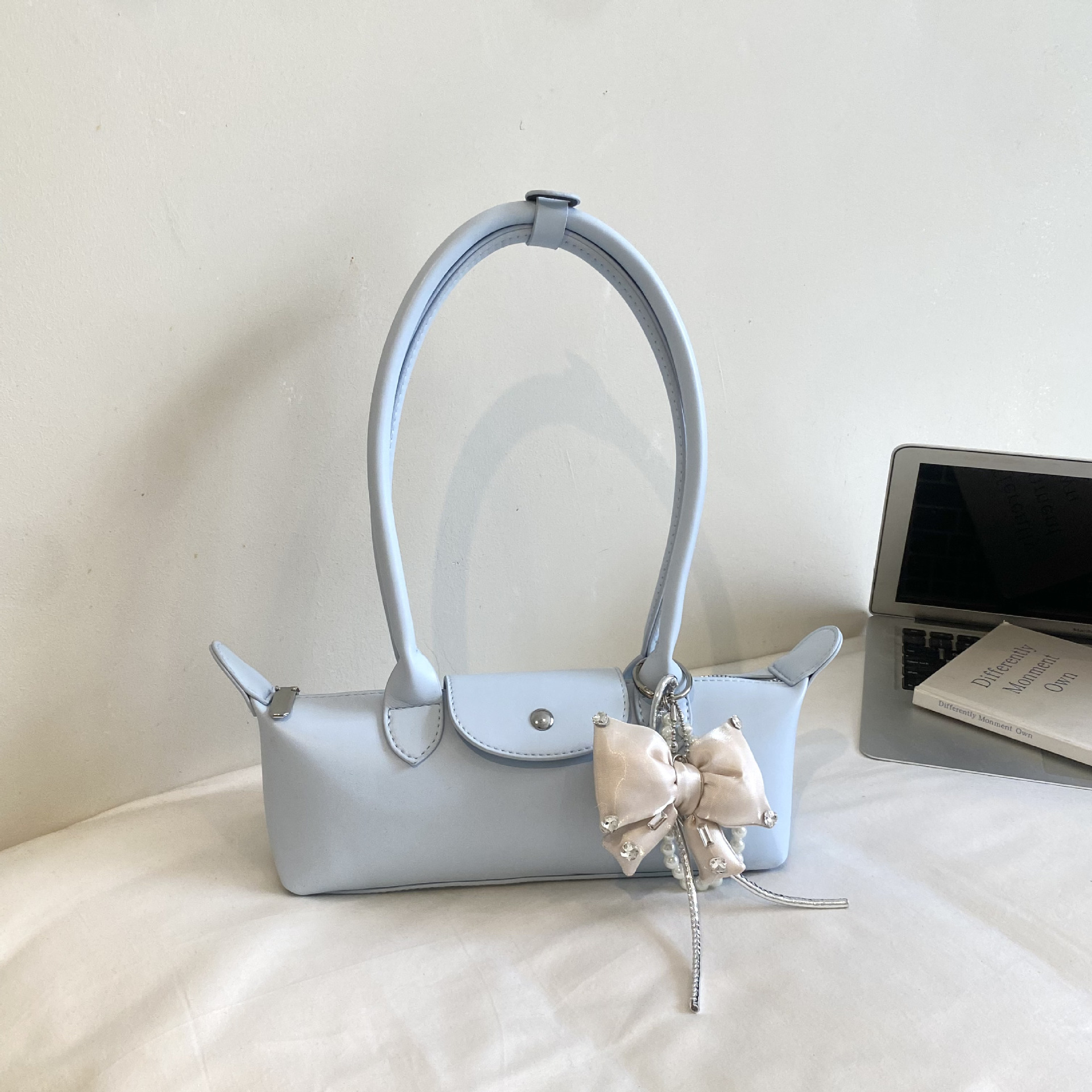 Bolsa de estilo francés nicho lujoso, bolsa de bolsillo de estilo extranjero, bolsa de bolsillo de estilo transfronterizo, bolsa de viaje diario, bolsa de hombro, bolsa de brazo