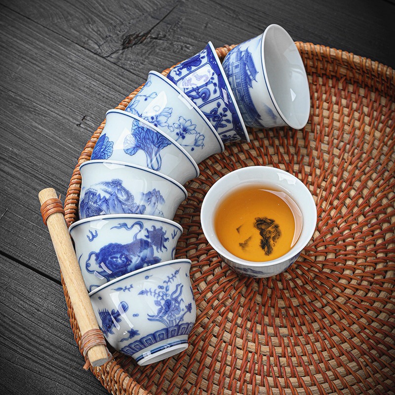 Blue and White Tea Cup, Kung Fu Tea Small Cup, Office Tea Set, Special Cup for Drinking Tea, Dehua White Porcelain Living Room Household Tea Cup Blue and White Tea Cup, Kung Fu Tea Small Cup, Office Tea Set, Special Cup for Drinking Tea, Dehua White Porcelain Living Room Household Tea Cup