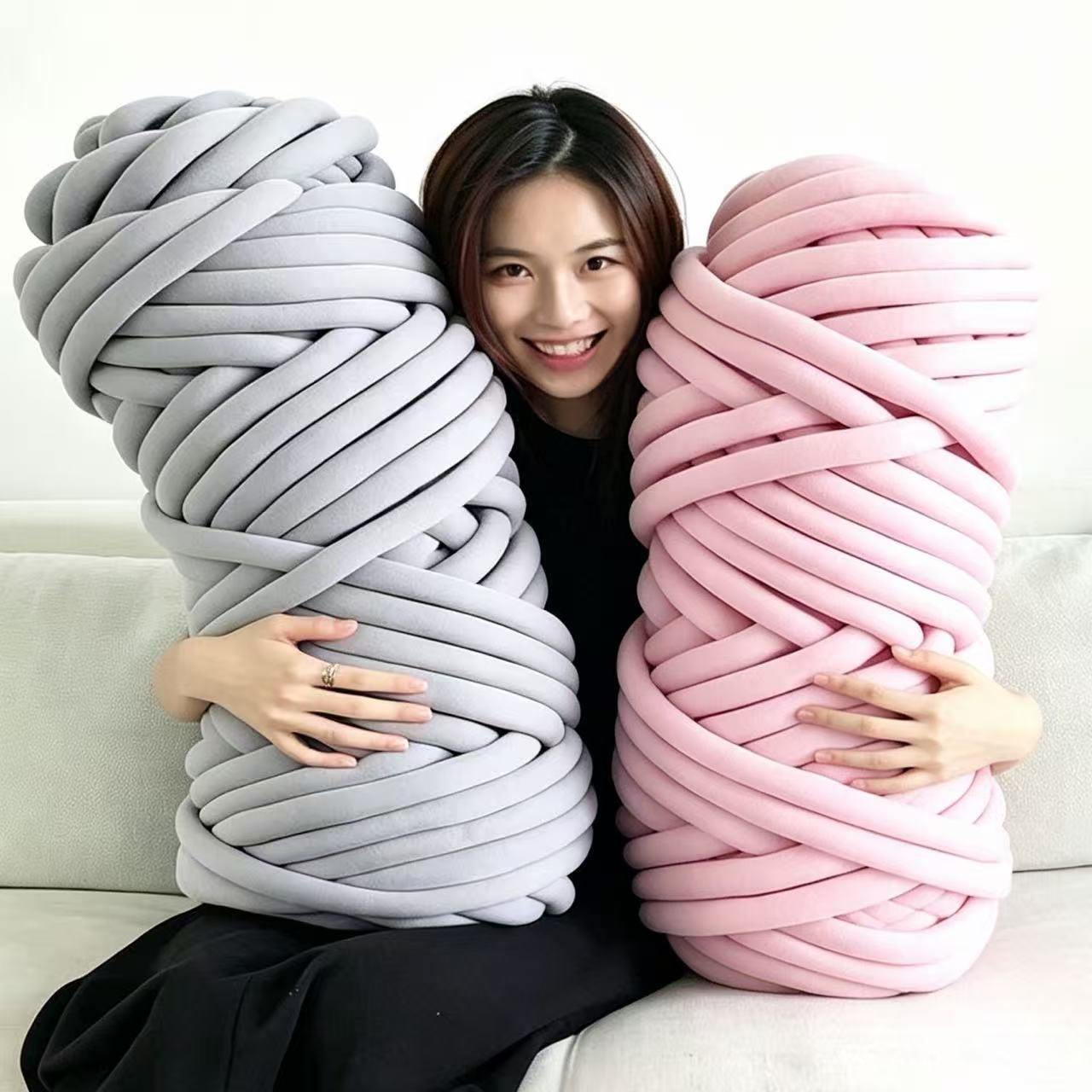 Extra Thick Core-Spun Cotton Gauze DIY Icelandic Wool Strips for Handmade Knitting Blankets, Cat Beds, Pillows, and Cushions