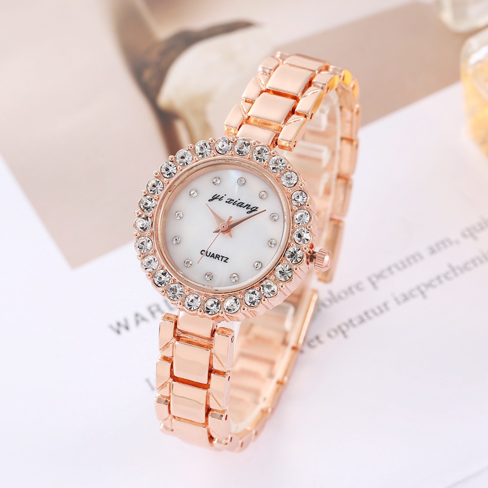 Comercio exterior nueva estudiante femenina estilo coreano simple diamante punto diamante femenino ins estilo universitario temperamento Internet celebridad correa de acero reloj femenino
