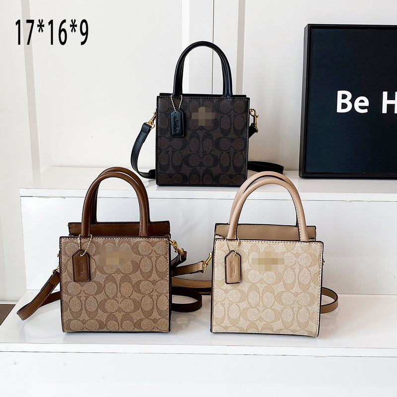 Fashionable Retro Printed Bag for Women 2026C New Classic Small Square Bag Versatile Handbag Shoulder Bag Crossbody Bag