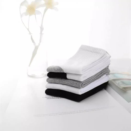 Autumn and winter cotton children's socks student sports white socks children's socks brand white socks wholesale