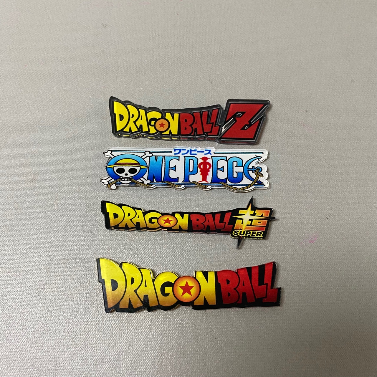 Siete Dragon Ball o Dragon Ball Z logotipo Dragon Ball Super placa de identificación One Piece logotipo accesorios de marca DIY hechos a mano