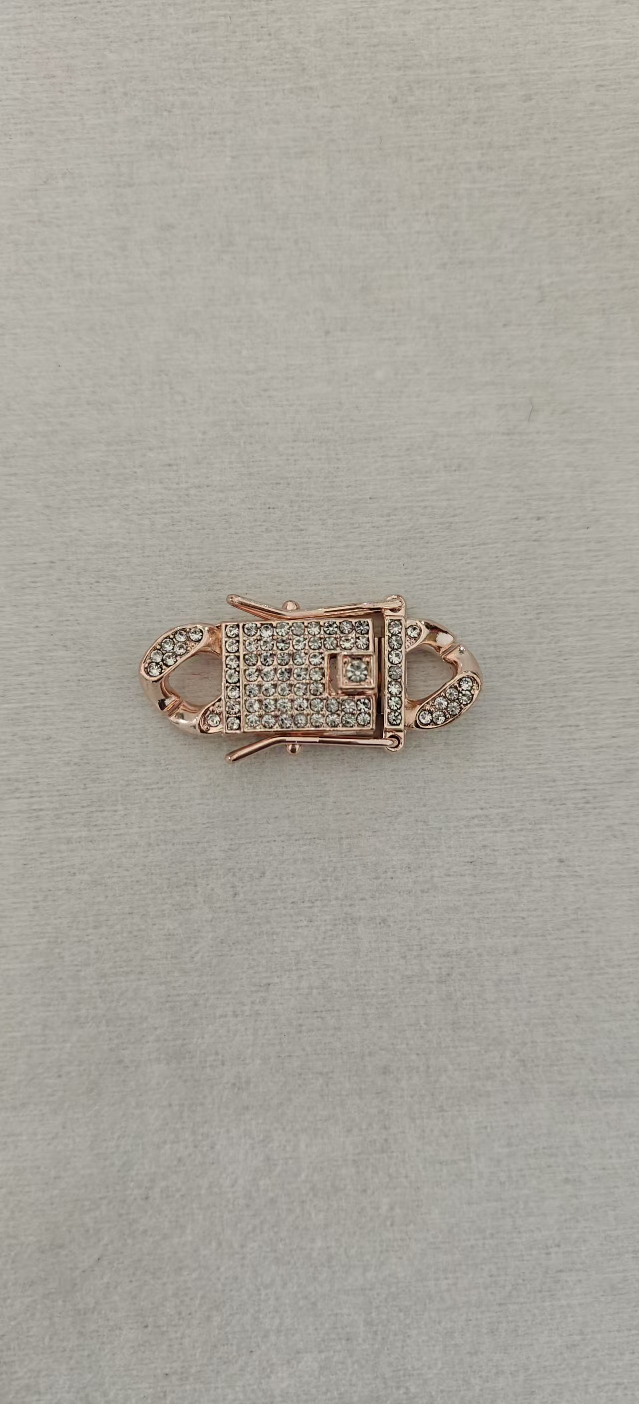 Accesorios geniales, collar de hip-hop para hombre, lleno de diamantes, cadena de oro grande, cadena cubana, pulsera de hip-hop, collar al por mayor, moderno