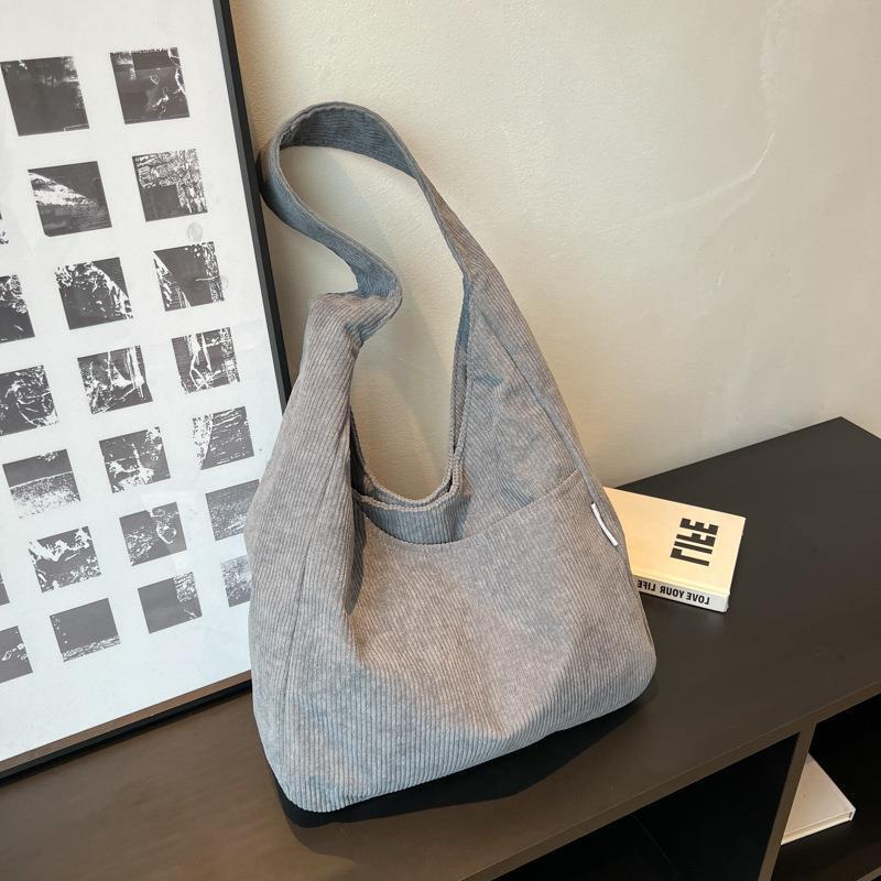 One Shoulder Tote Nylon Cloth Bag Women's Large Capacity Bag Female Student Carrying Book Handbag Popular New Commuting Cloth Bag One Shoulder Tote Nylon Cloth Bag Women's Large Capacity Bag Female Student Carrying Book Handbag Popular New Commuting Cloth Bag