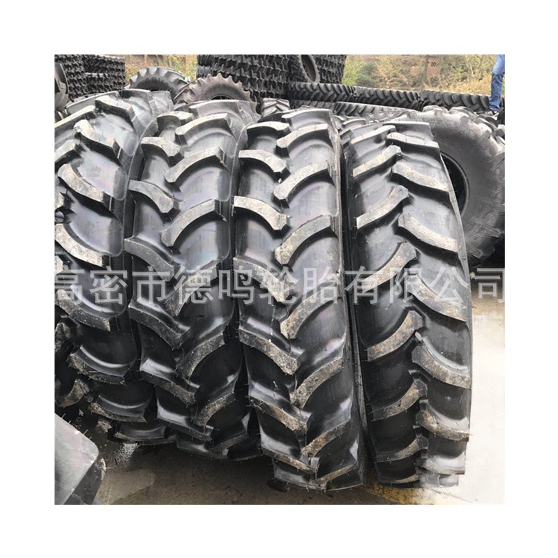 Suministro de cultivador agrícola 12.4-36 patrón de espiga neumático recogedor de algodón