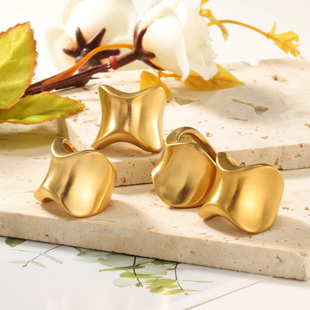 Fashion Solid Color Titanium Steel Irregular Plating Rings 1 Piece