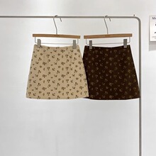 2025年秋季新款韩版复古小清新碎花灯芯绒包臀短裙高腰a字半身裙