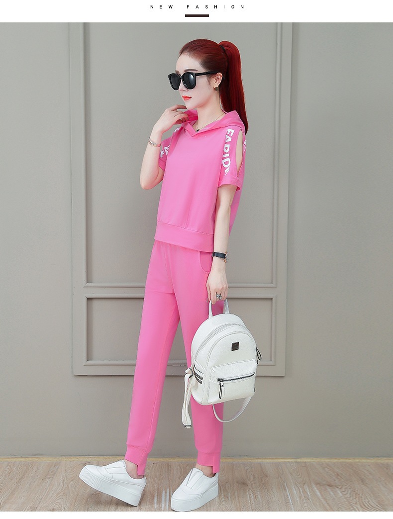 Women's Fashionable Loose Fit Sportswear Set Hooded Short Sleeve Top And Trousers Two Piece Student Outfit Summer 2026 Style_ecoleips.com
