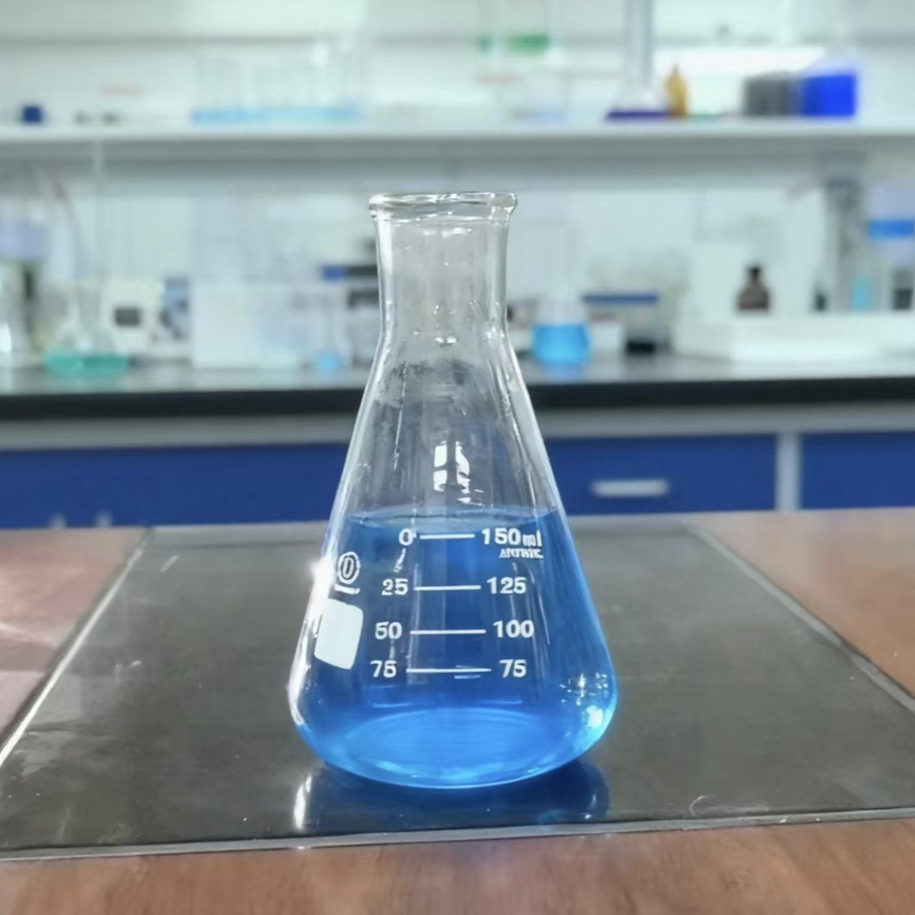 高硼硅烧杯玻璃锥形瓶带刻度平底厚壁窄口透明100ml—1000ml烧瓶