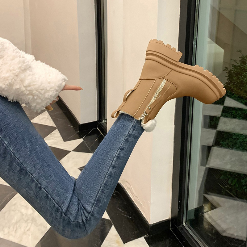 2024 invierno nuevo estilo fondo grueso cremallera lateral cordero lana botas de nieve terciopelo grueso tacón grueso botas Martin