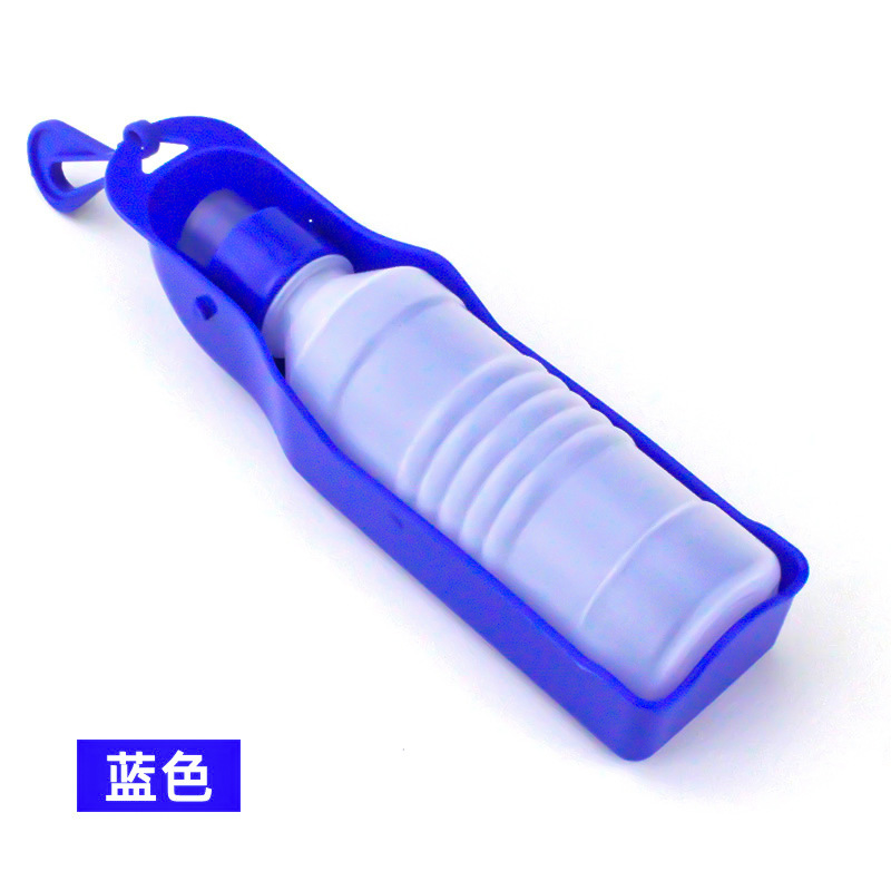 Mayorista fuera portátil mascota taza acompañante pasear perro viaje perro bebida de agua para gatos botella de agua suministros