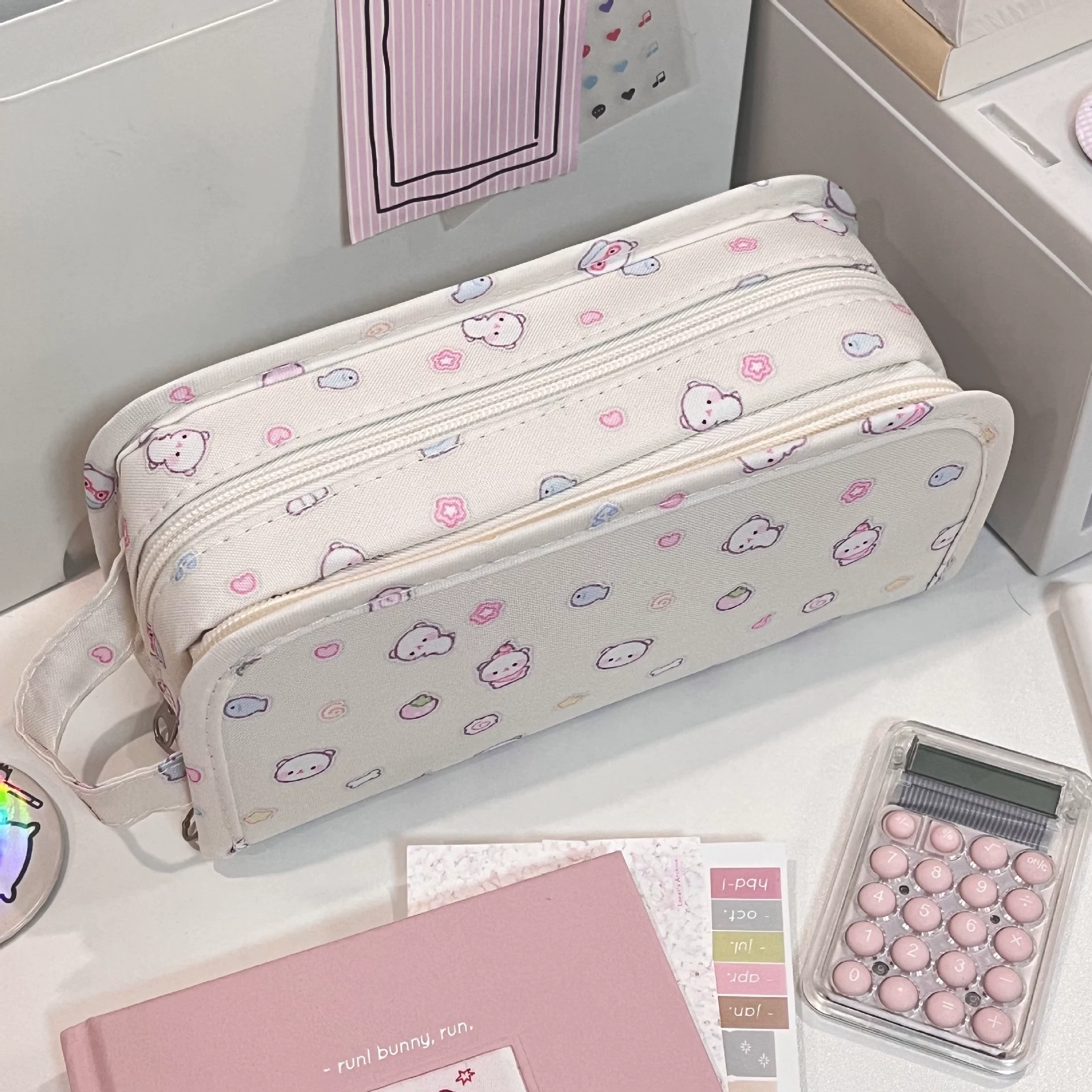 High quality handheld capacious storage system for students, universal pencil case, with little bears