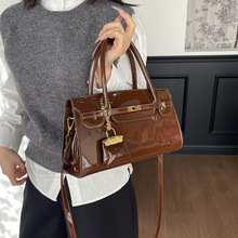 �羳�͹Ű���Ů2026�¿�����ٴ����e�����μ�б����K���P���