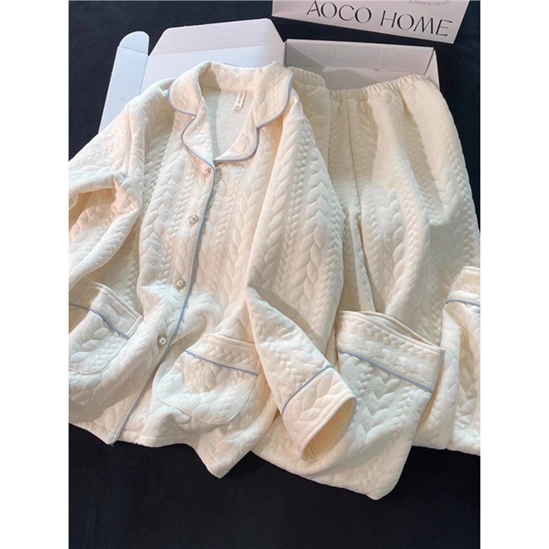 Pijamas de mujeres otoño y invierno engrosado aire caliente algodón intercalado manga larga set japonés simple ropa de estilo de invierno