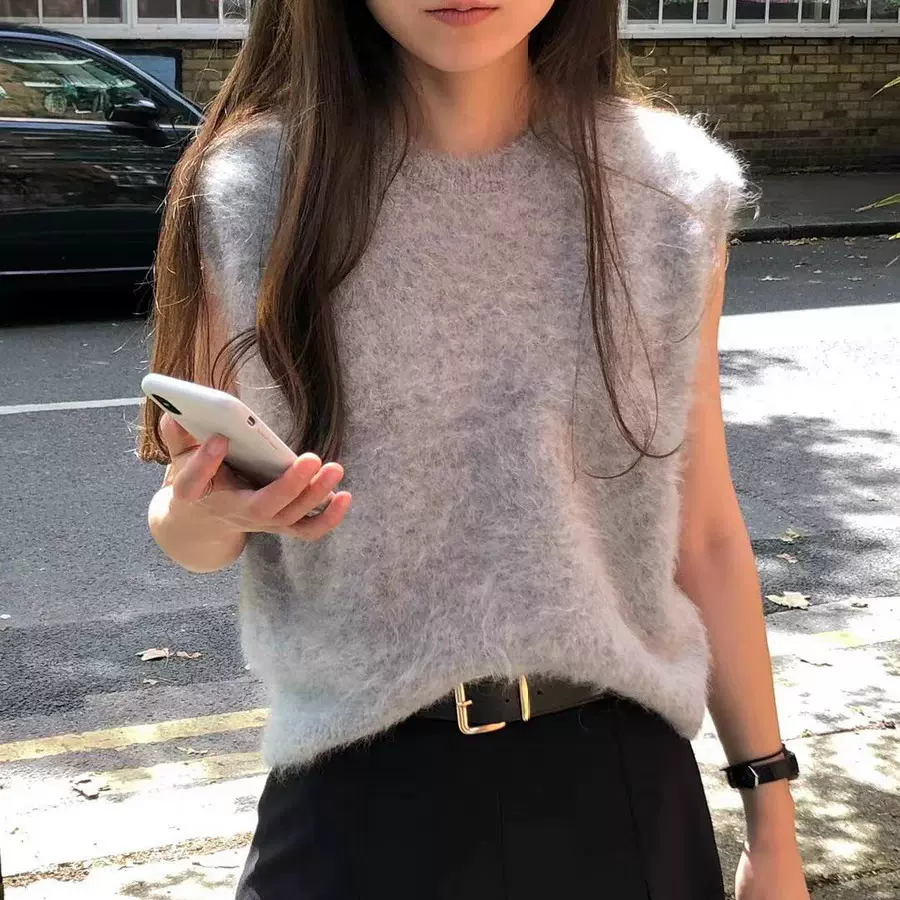 不退不换 2024秋季新款韩国东大门OU*CE显瘦毛绒绒针织背心马甲女