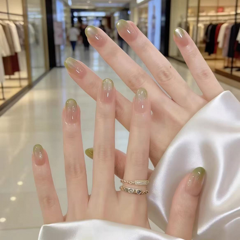 Fresh green guava gradient cat eye dopamine color detachable nail stickers that enhance skin tone and are versatile Fresh green guava gradient cat eye dopamine color detachable nail stickers that enhance skin tone and are versatile