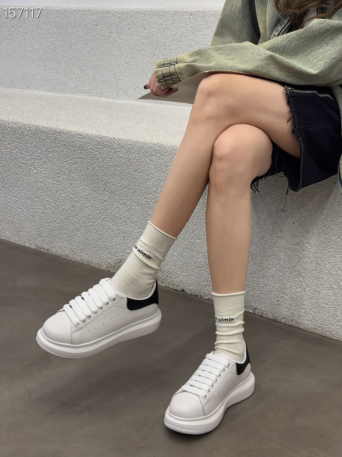 Giày sneaker nữ da đế dày tăng chiều cao mùa thu đông 2024 — Trắng/đen chi tiết 6