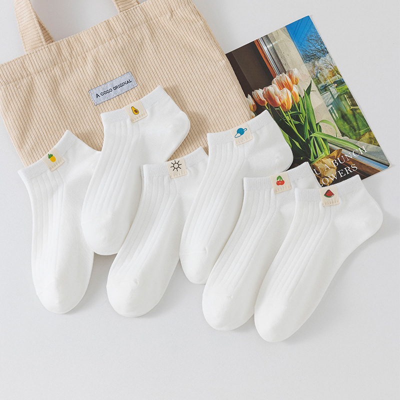 Women's Short Socks Summer Thin White Fabric Label Low-Cut Shallow Mouth Japanese Cute Boat Socks Wholesale from Liaoyuan Manufacturer