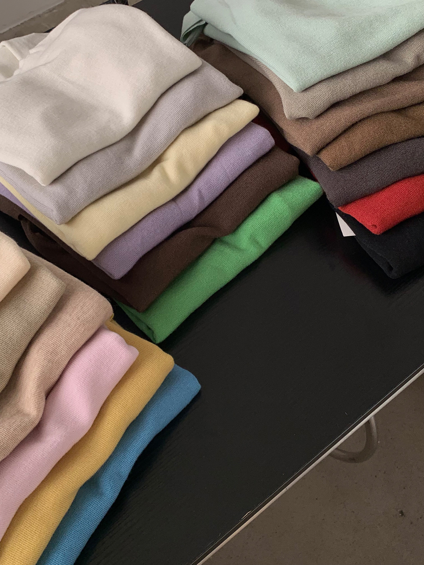 オンライン広州十三行秋冬新作インナーウェアレディース万能着痩せ長袖トップス女性用6058