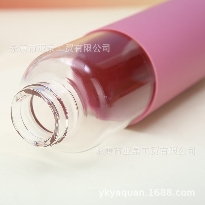 Fabricante suministro de copas de vidrio de alta borosilicina de bambú cubierta de vidrio de automóvil doméstico taza de bebida directa con cubierta de silicona taza de regalo al por mayor