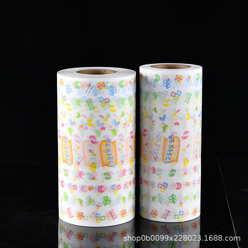 Fábrica al por mayor PE Película compuesta de agua de bloqueo película transpirable bebé de cuatro colores película de impresión PE película