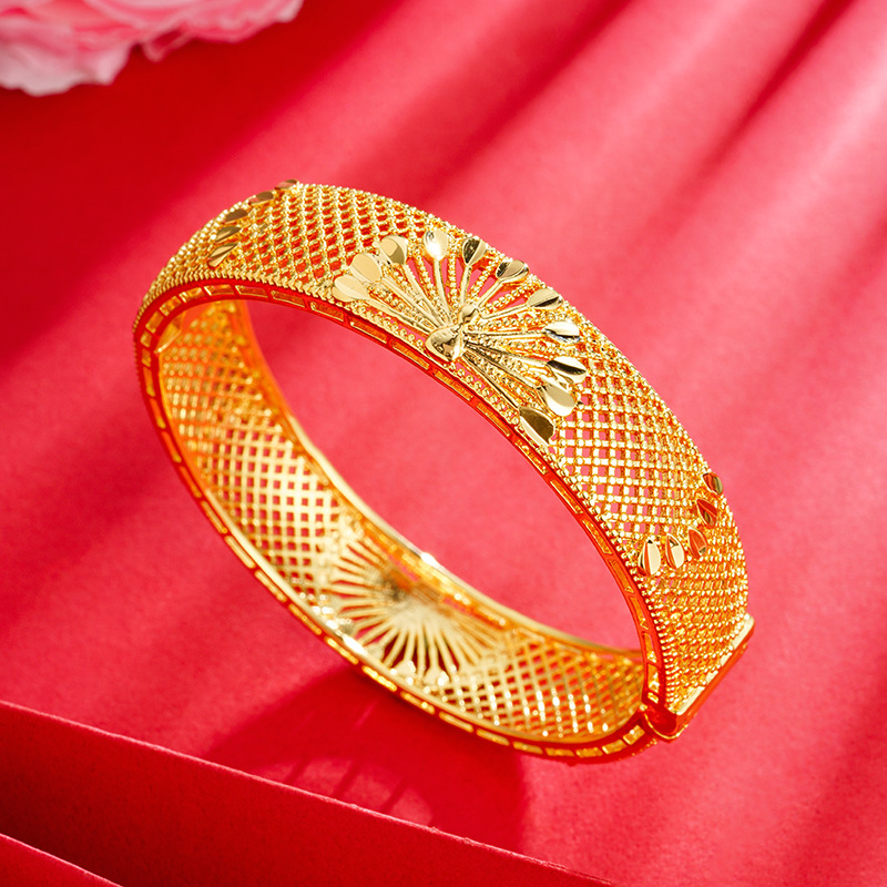 Pantalla abierta de pavo real pulsera hueca Vietnam arena hebilla de oro pulsera hombres y mujeres pulsera de borde ancho joyería de la boda al por mayor en stock