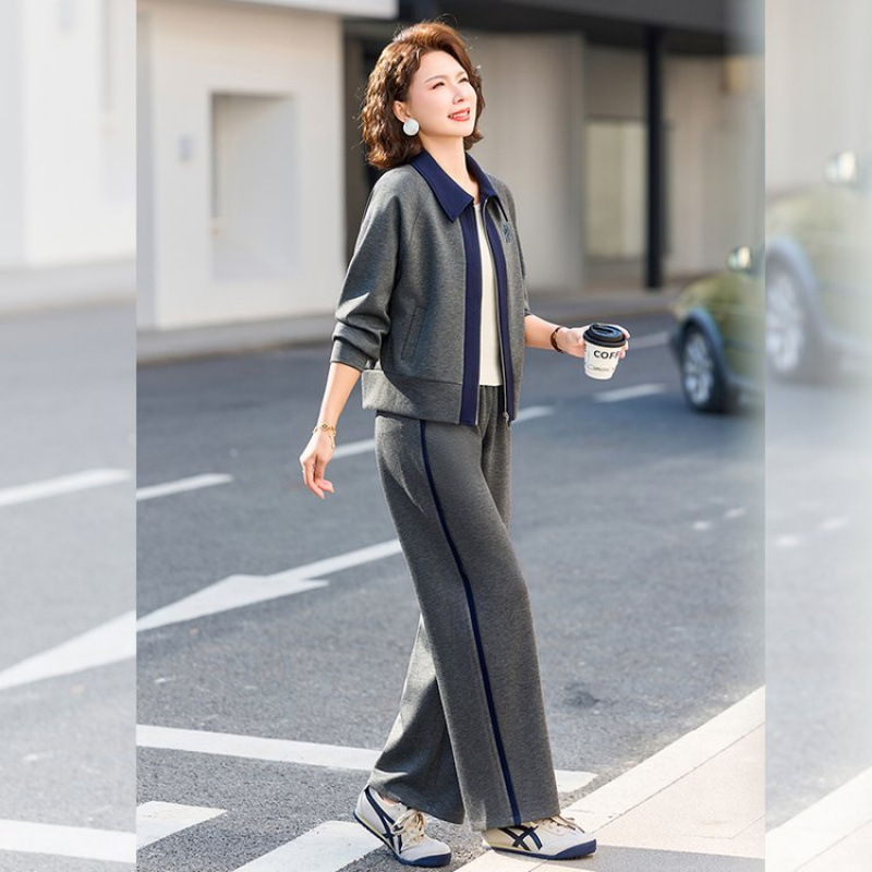 Middle-Aged Elegant Mom's Spring and Autumn Sports Suit, Middle-Aged and Elderly Women's Spring Casual Knit Top Stylish Two-Piece Set