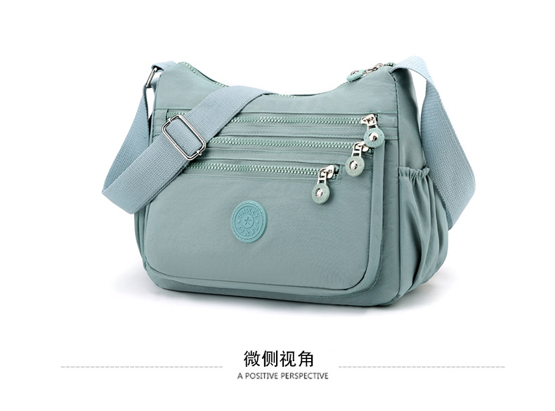 Ladies' pillow bags are selling well. Moms' single-shoulder bags are fashionable makeup bags. Simple travel large crossbody bags are versatile handbags undefined