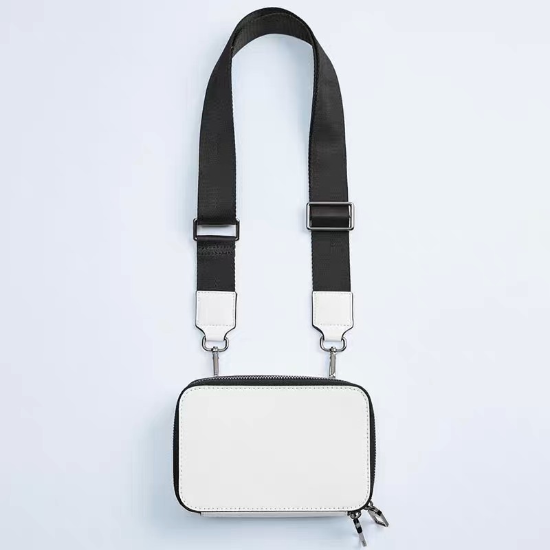 Men's Medium Pu Leather Solid Color Vintage Style Classic Style Square Zipper Fanny Pack display picture 5