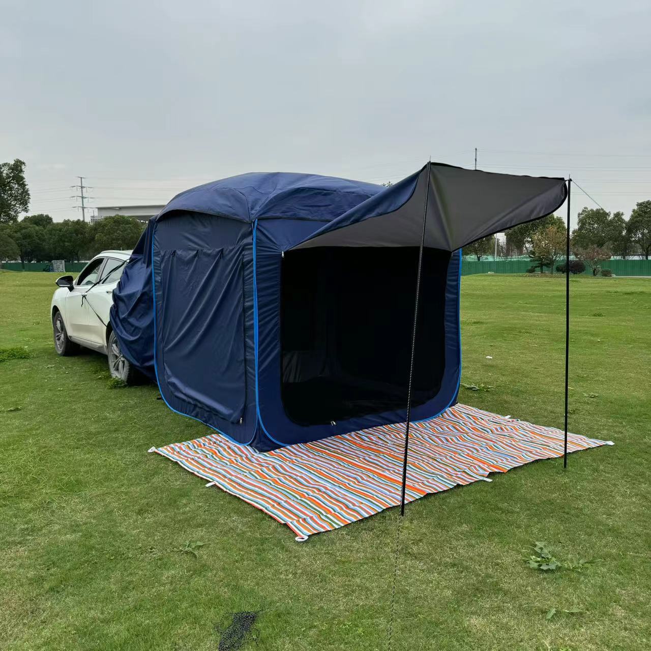 Outdoor car-mounted tent, SUV rear camping tent, double-layer rainproof and sunproof, portable, quick-open Oxford cloth sunshade
