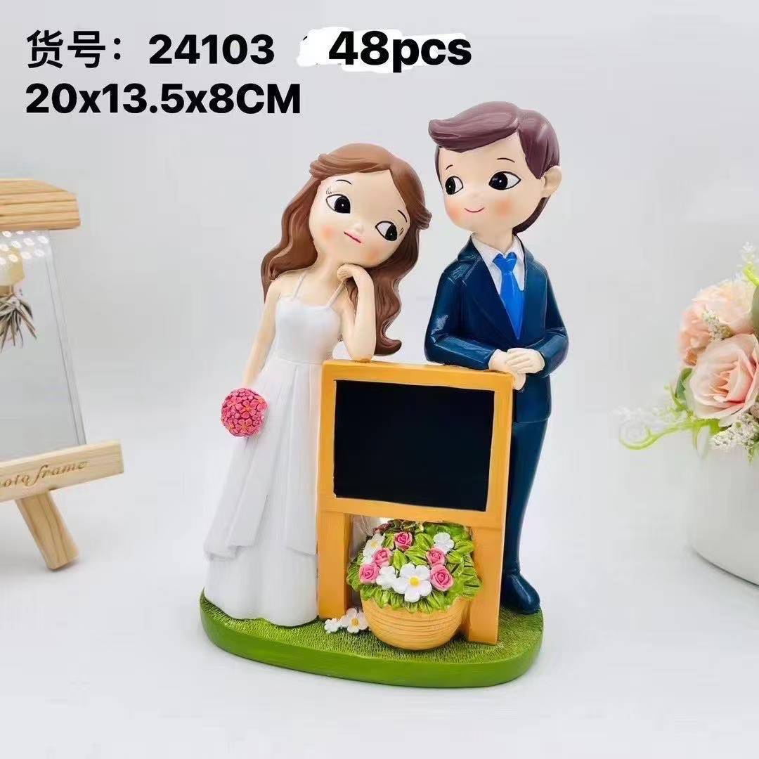 Nueva pareja, una familia de tres, decoración de artesanías de resina de boda, decoración de aniversario, decoración del hogar